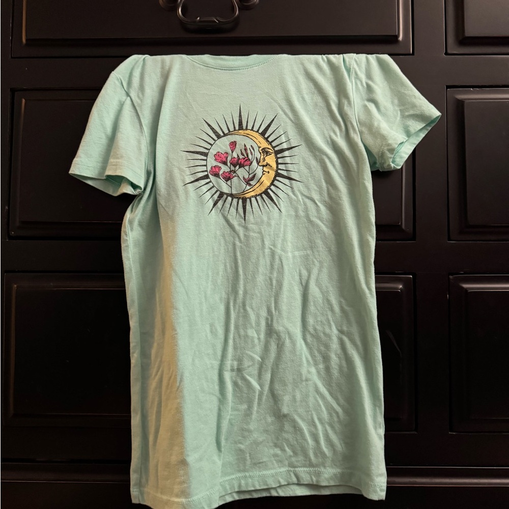 cute tee shirt!